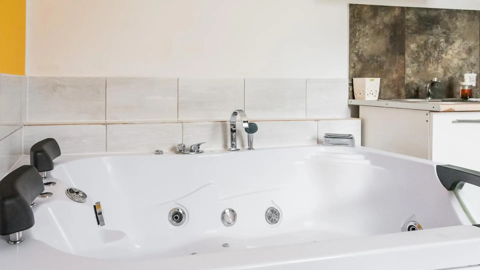 Jacuzzi Jm Rooms Apartment Wawelofts Kraków