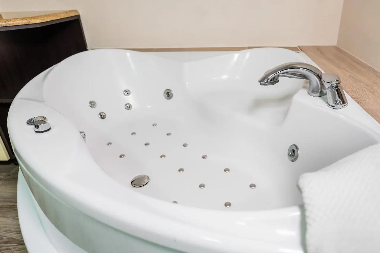 Jacuzzi Jm Rooms Apartment Wawelofts Krakow